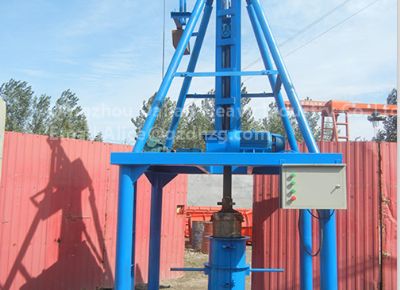 點擊查看詳細信息<br>標(biāo)題：Vertical Concrete Pipe Making Machine 閱讀次數(shù)：2322